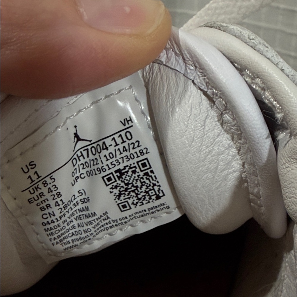 Nike Air Jordan Elevate low 1 wms size 11 sneakers shoes grey white platform wow - Picture 5 of 8